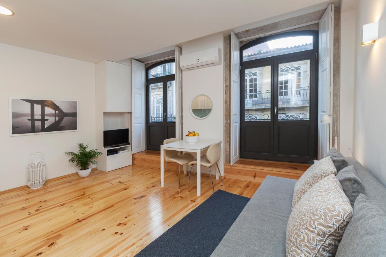 Apartamento Bo - Almada